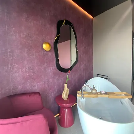 Panorama Level 25 & 26 S P A Z Wanna I Sauna