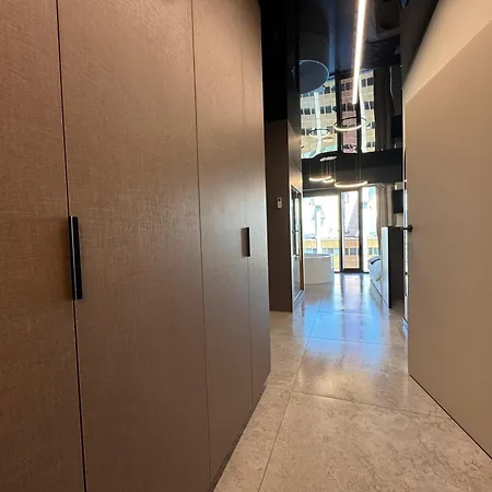 Panorama Level 25 & 26 S P A Z Wanna I Sauna