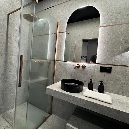 Panorama Level 25 & 26 S P A Z Wanna I Sauna